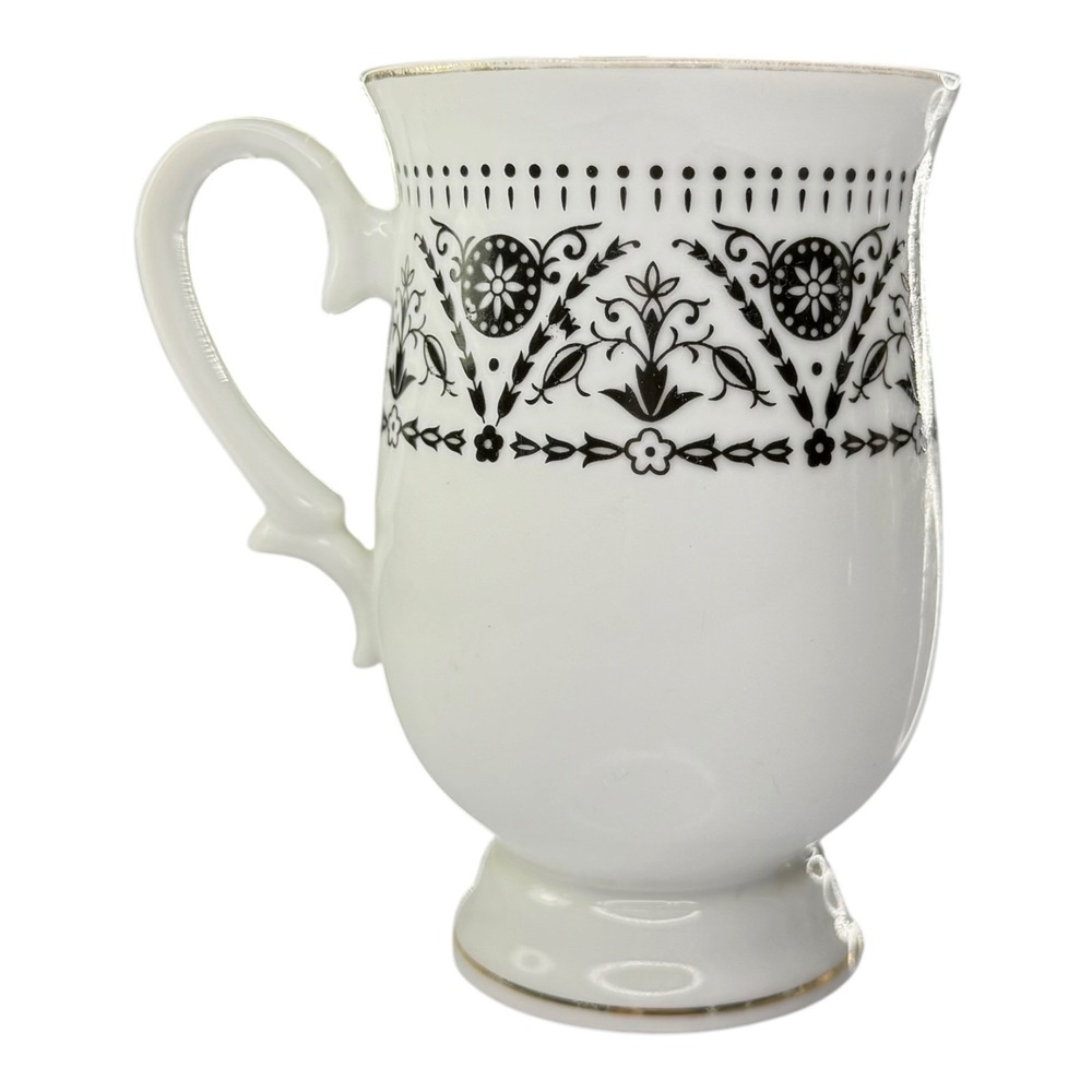 Vintage 1970 Sheffield Fine China Versailles JE60 Footed Mug Japan Gold
